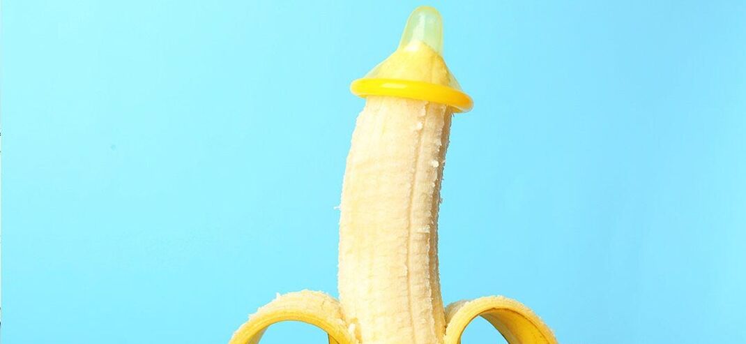 Μπανάνα σε προφυλακτικό ως απομίμηση μεγέθυνσης πέους χωρίς χειρουργική επέμβαση
